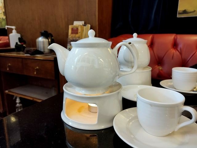 內湖Moooon River Cafe &amp; Books 華麗