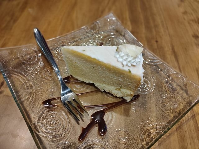 L&amp;B café 台大醫學院圖書館附設咖啡廳，文青好地方 (