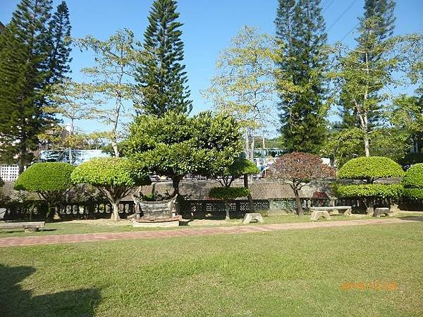 霧峰林家花園~萊園、亞洲大學半日遊