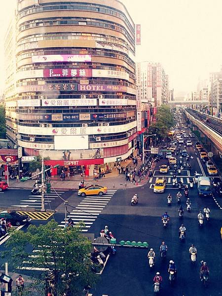 C360_2013-08-27-17-56-05-035