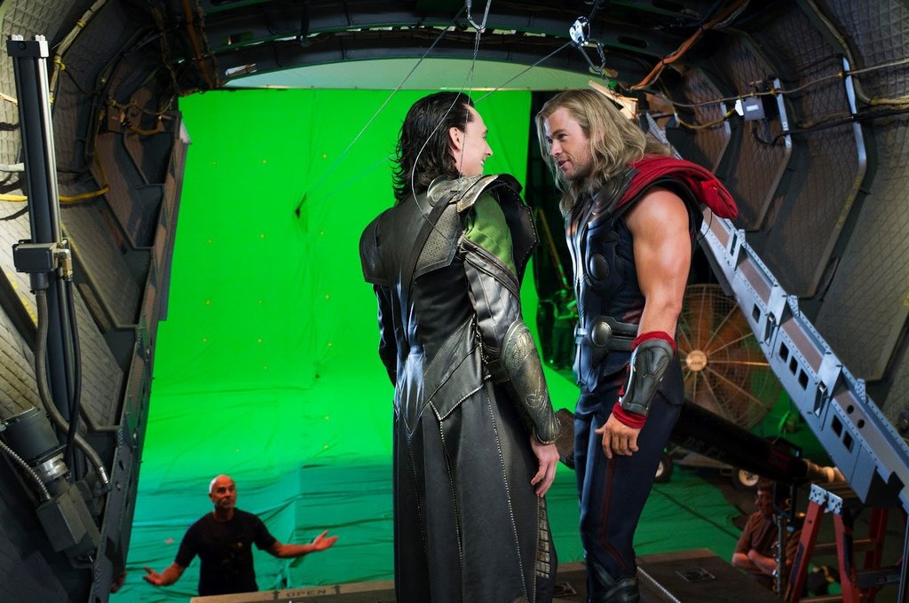 Tom-Hiddleston-Loki-The-Avengers-movie-image-1