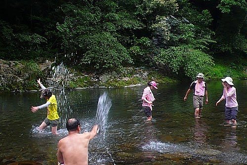 (2011.06.11哈盆古道戲水行~~~).bmp