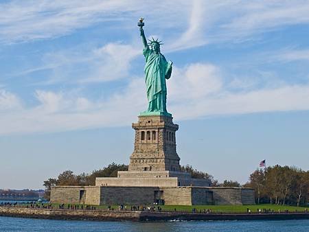 Statue_of_Liberty,_NY (1)