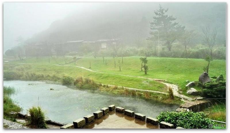 二子坪雨中即景_4.JPG