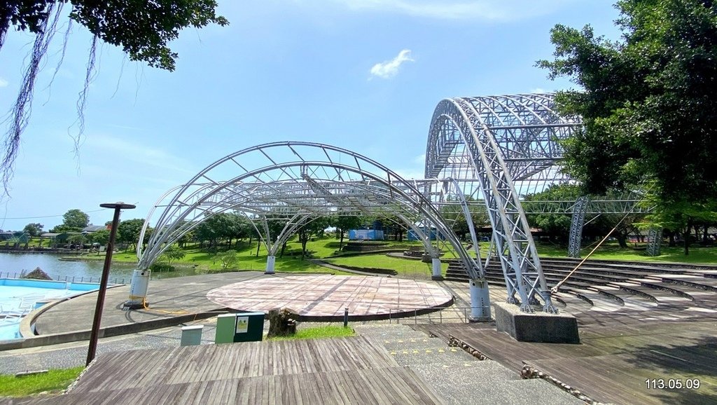 宜蘭冬山河親水公園、宜蘭傳藝中心
