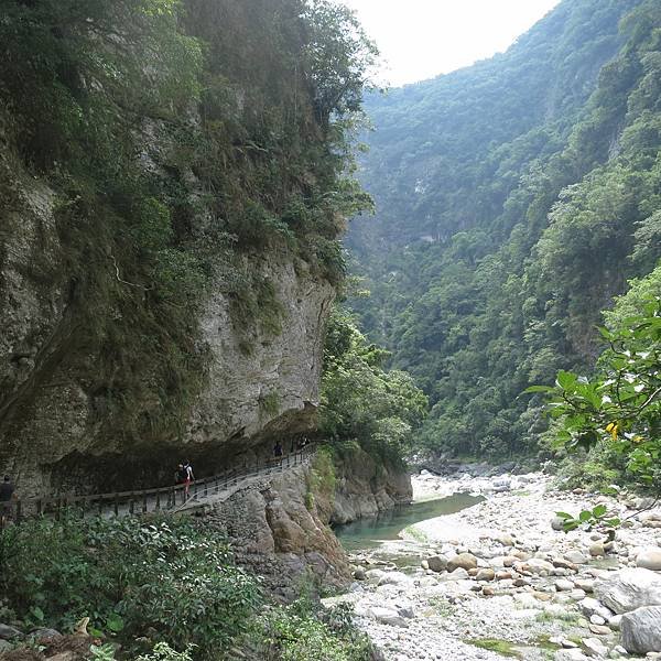 不想讚嘆也很艱難的太魯閣。郎靜山，張大千，太魯閣，天祥。立霧