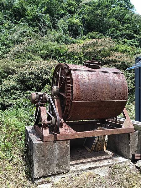 大粗坑古道。山腰古道。羅門新詩礦工-光之牧者。吳濁流作家。古
