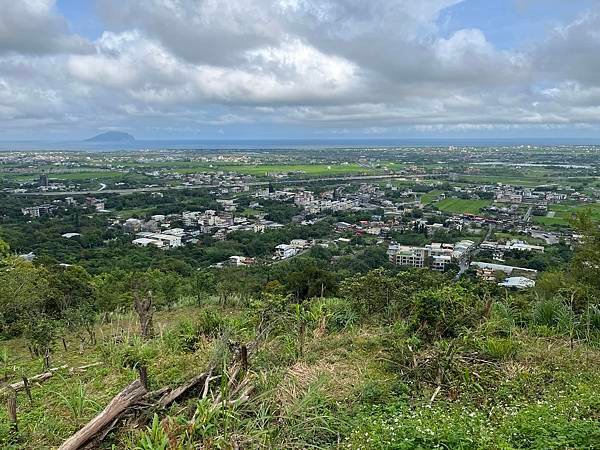 跑馬古道-石牌縣界公園-四堵古道前段連走。白石腳金礦。礁溪溫