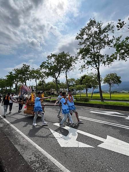 宜蘭皇龍堂入火安座遶境