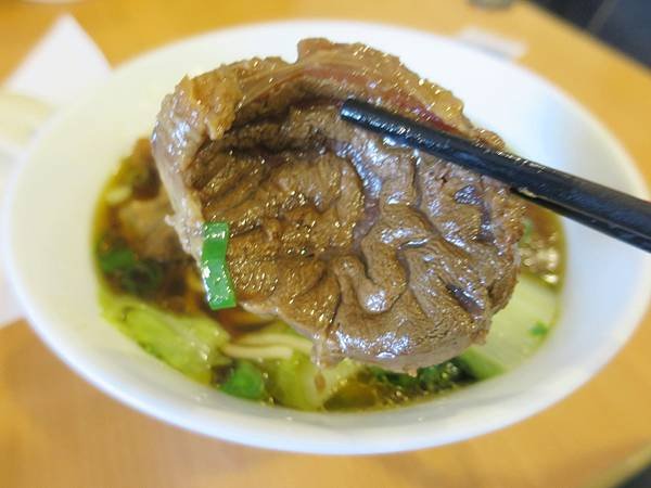 龍記牛肉麵17.JPG