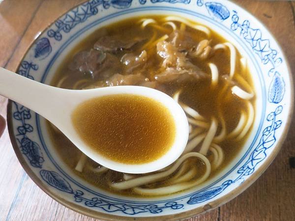 珍苑牛肉麵 (13).JPG