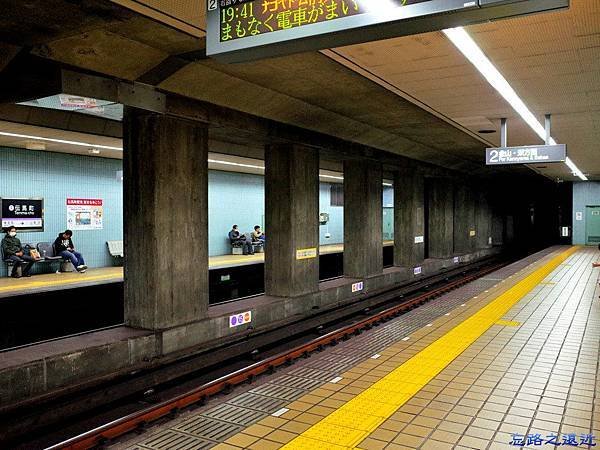 1名古屋地鐵傳馬町.jpg