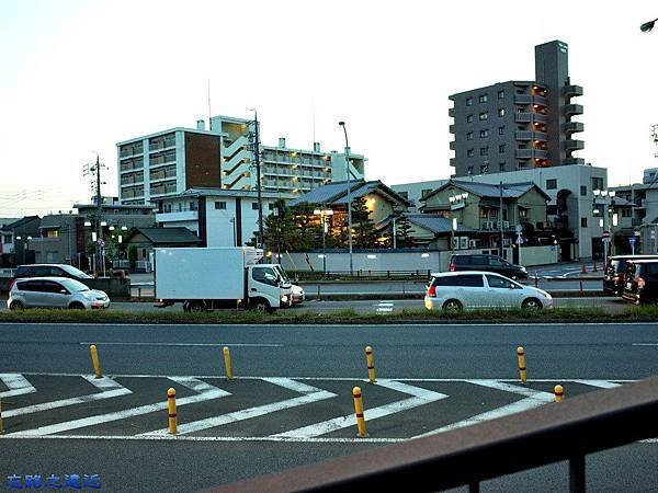 4陸橋前望蓬萊軒.jpg
