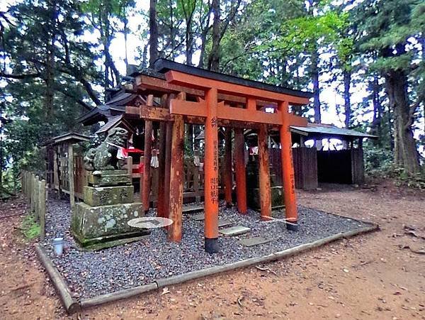 15嶽弁才天神社