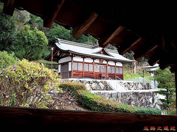 37吉備津神社迴廊望惠比壽宮.jpg