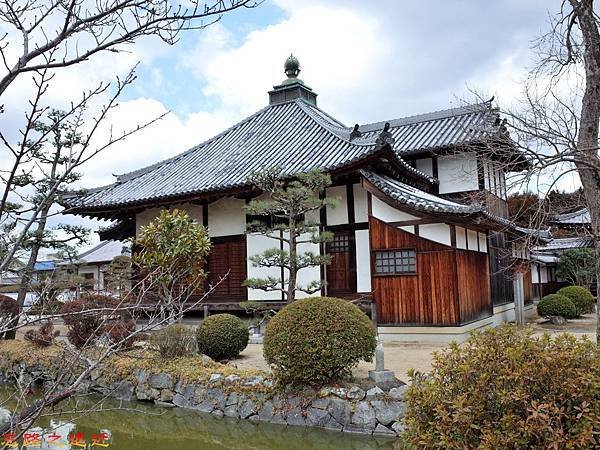 53宇荷神社望金剛寺普賢院.jpg