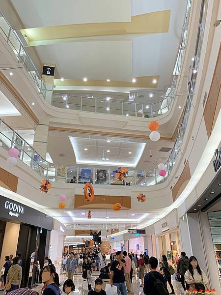 1AENO MALL 盛岡南 專門店3層樓.jpg