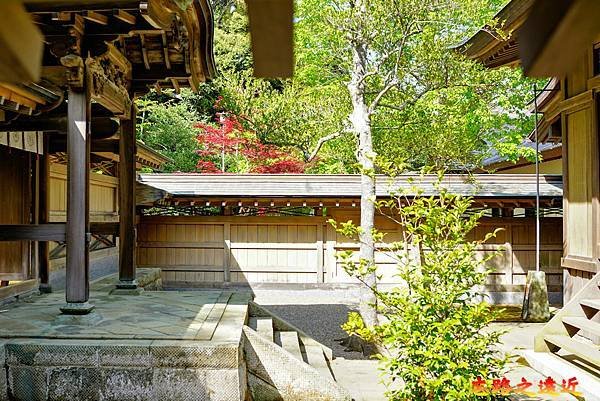 31 大洗磯前神社本殿內一角.jpg
