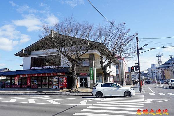 02 上田市觀光會館.jpg