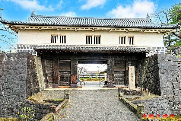 17 新發田城表門-開.jpg