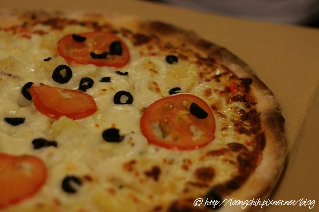 pizza052.jpg