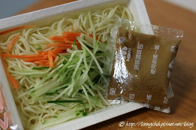 noodle018.jpg