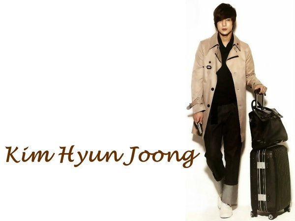 1024x768 Hyun Joong 賢重