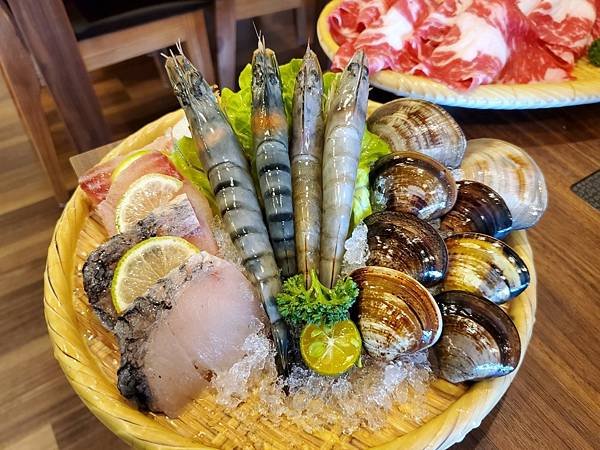 蘆洲火鍋.jpg