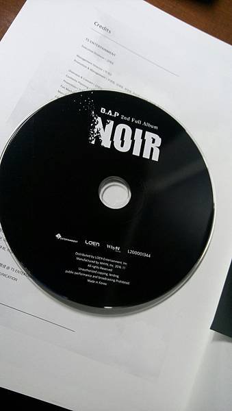 B.A.P 2nd Full Album_4345.jpg