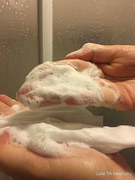 WHITE_181130_0010.jpg