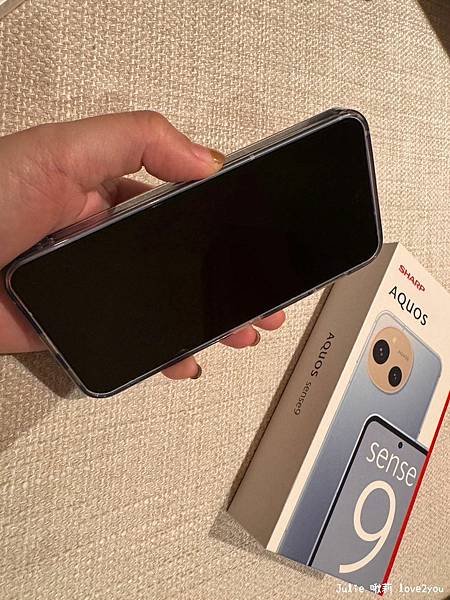 【開箱】爸爸最滿意的禮物SHARP AQUOS sense9