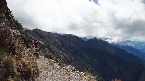 36登玉山2011年.jpg