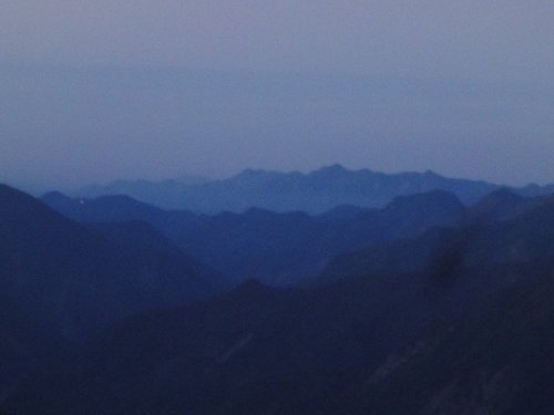 37玉山山景2011年.jpg