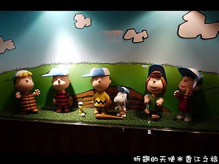 11090412-尖沙咀-查理布朗咖啡廳(樓梯裝飾)2