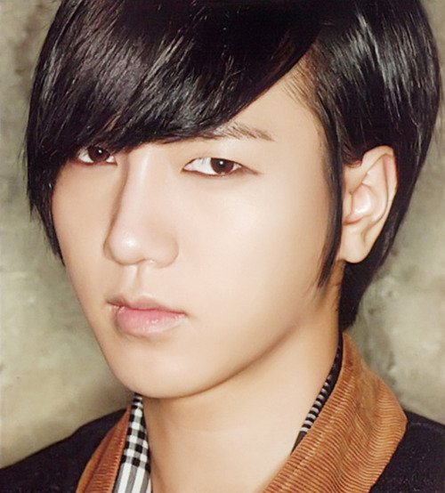 Yesung-1.jpg