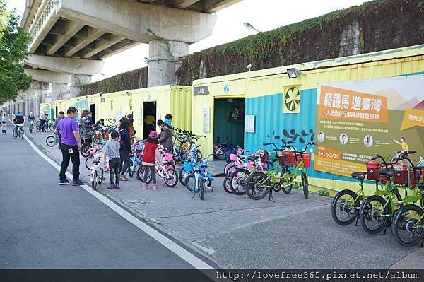 大佳河濱公園沙坑 大佳河濱公園沙坑 腳踏車租借服務