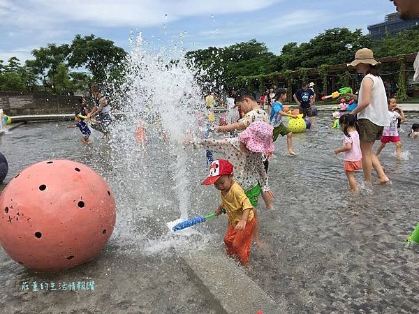 鶯歌陶瓷博物館 玩水 戲水