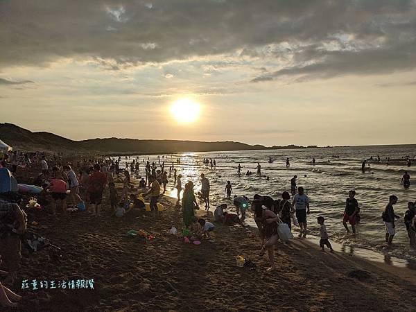 北海岸天然海泳好去處【白沙灣海水浴場】新北石門景點推薦