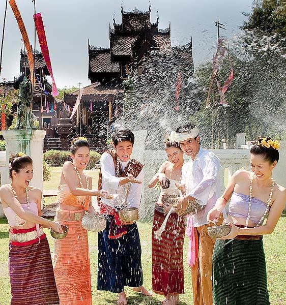 1Songkran1