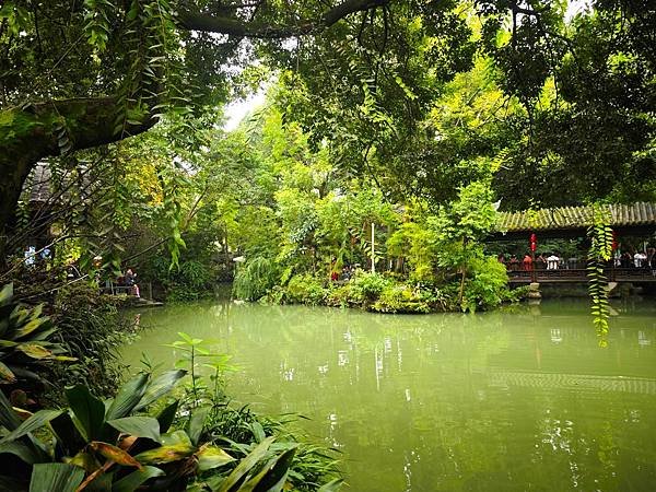 【攜手慢遊成都吃香喝辣趣】錦江公園.武侯祠.錦里. 烤匠麻辣