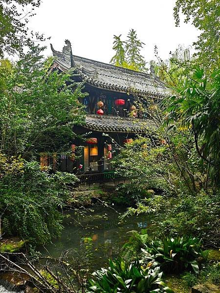 【攜手慢遊成都吃香喝辣趣】錦江公園.武侯祠.錦里. 烤匠麻辣