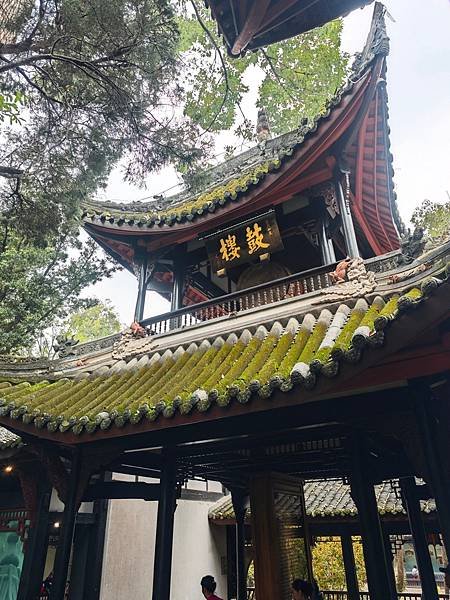 【攜手慢遊成都吃香喝辣趣】錦江公園.武侯祠.錦里. 烤匠麻辣