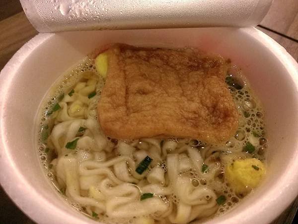 沖繩-狐狸泡麵3.jpg