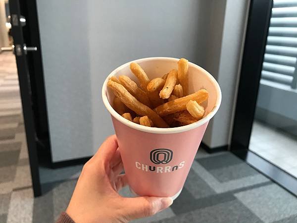 [食記 台北 油炸麵食甜點] CHURROS 吉那圈咖啡 (