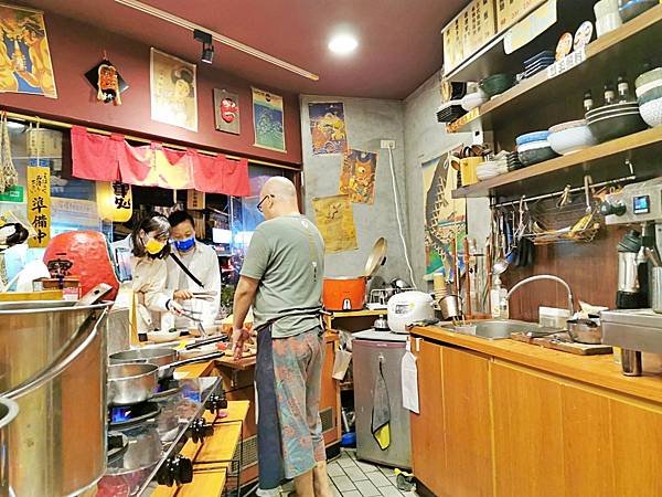 【美食】花蓮市區「一所懸命小料理」濃厚日式風格居酒屋，賣什麼