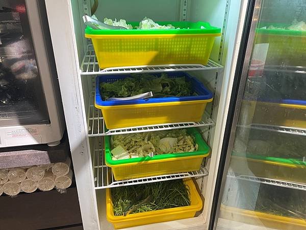 【美食】新北板橋「心心石頭火鍋」369起肉品、蔬菜吃到飽超划
