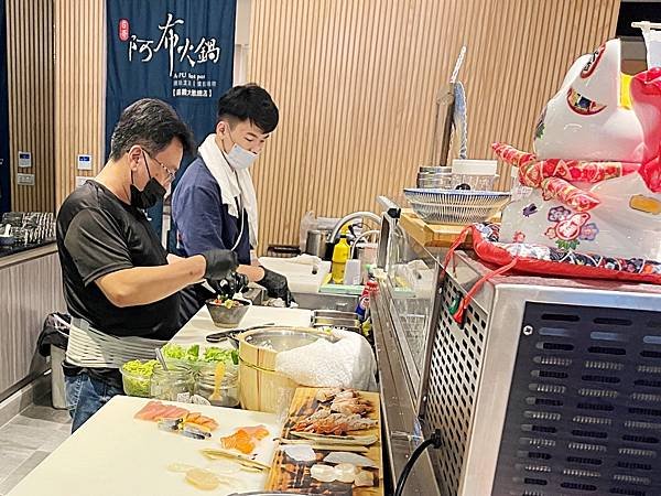 【美食】嘉義東區「阿布丼飯壽司火鍋」嘉義平價日料推薦，大份量