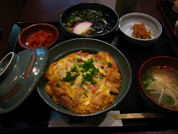 點了親子丼+烏龍麵的set