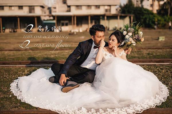 拍照花束_乾燥花束_仿真花束_鮮花束_高雄愛意工作室_婚紗照花束-2019