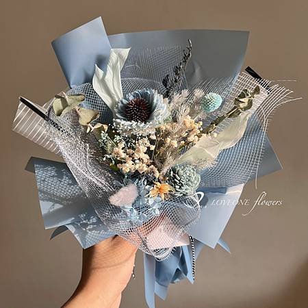 畢業禮物_畢業乾燥花束_畢業花束_永生花畢業花束_高雄畢業花束_乾燥花花束_高雄乾燥花_永生花店_三民區花店_高雄花店推薦_高醫附近花店-3.jpg